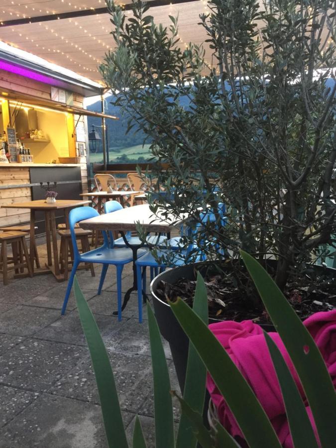 Gite La Cerise Qui Rit La Cresse Екстер'єр фото